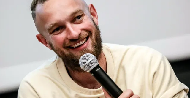 photo  damien deville parlera de la sarthe.  &copy;  médiathèque 