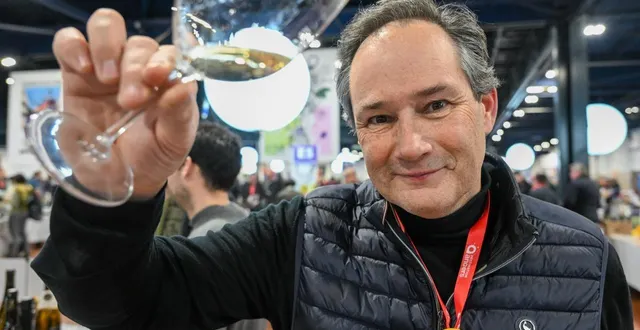 photo  angers, février 2025. professeur à l’esthua, l’angevin jean-michel monnier est l’un des grands spécialistes du vin en france.  &copy;  co – laurent combet 