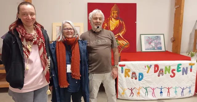 photo  les responsables d’emmaüs, des associations misolcho et de trad’y dansent ont organisé une initiation à la danse folk avant un grand bal caritatif, samedi 24 janvier 2026.  &copy;  ouest-france. 