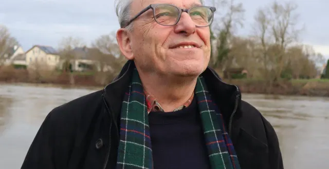 photo  jean-paul gislard, réalisateur mais aussi botaniste, entomologiste pose un regard extraordinaire sur la nature et les hommes. « ce qui me plaît, c’est de partager avec les autres : avec les images, cela donne une dimension extraordinaire. j’aime regarder. on est de passage, notre devoir est de transmettre ».  &copy;  co 