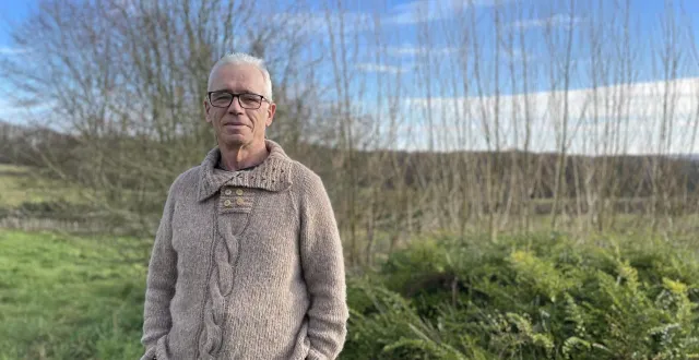 photo  ancien acteur devenu agriculteur, luc bernard est candidat aux prochaines élections municipales.  &copy;  le maine libre 