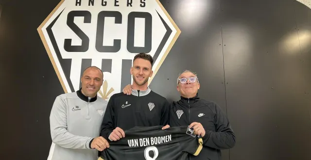 photo  branco van den boomen, entouré par laurent bosisier (à droite) et alexandre dujeux.  &copy;  photo co 