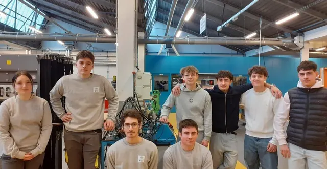 photo  huit élèves du lycée polyvalent robert-garnier seront présents au concours du meilleur apprenti de france.  &copy;  ouest-france 