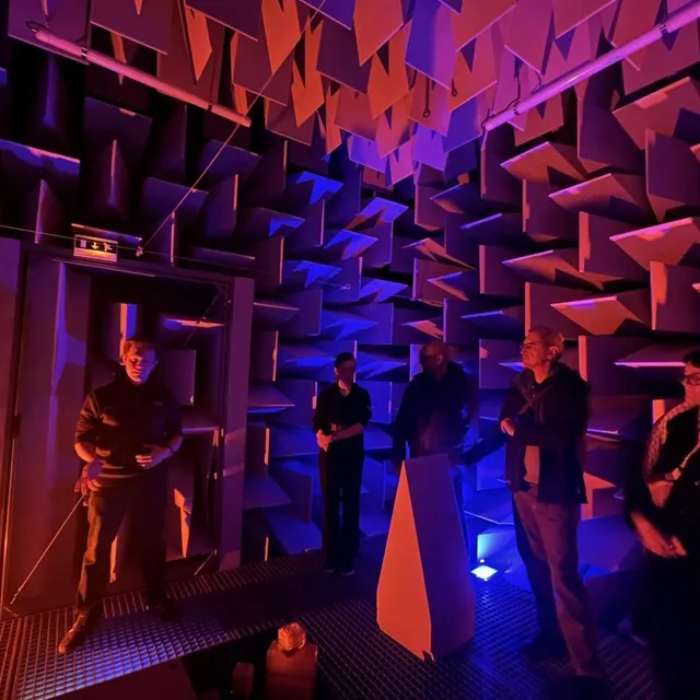 photo l’expérience en chambre sourde de l’institut d’acoustique a été un des temps forts du mans sonore.  ©  ouest-france
