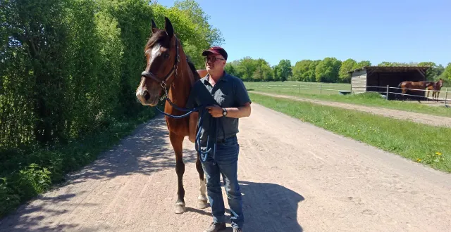photo  jean-luc gadois pratique le trot attelé en loisir et propose d’aider les porteurs de projet et les entrepreneurs de petites entreprises, notamment dans le secteur hippique qu’il connaît.  &copy;  jean-luc gadois 