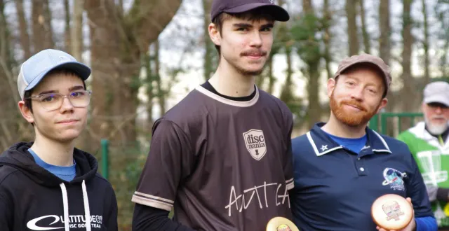 photo  le podium de cla manche disputée à la chapelle-saint-aubin.  &copy;  le maine libre 