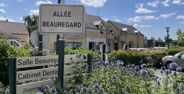photo  sauf retournement de situation, la nouvelle boulangerie de cherré-au devrait se construire au cœur de la place beauregard.  &copy;  le maine libre 
