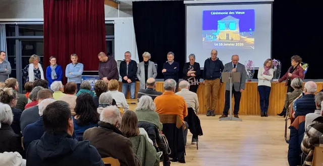 photo  cérémonie des vœux du maire à la salle polyvalente.  &copy;  le maine libre 