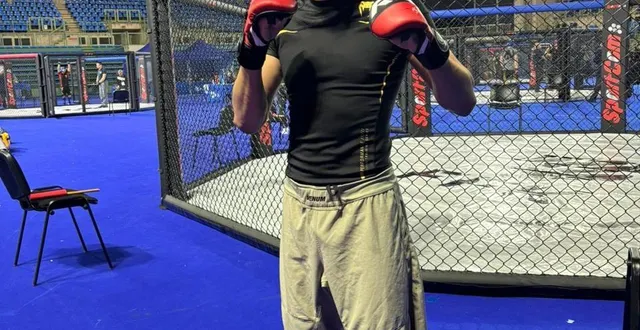 photo  najib baa a réussi une superbe performance en remportant la coupe de france nord de karaté mix (mma).  &copy;  co 