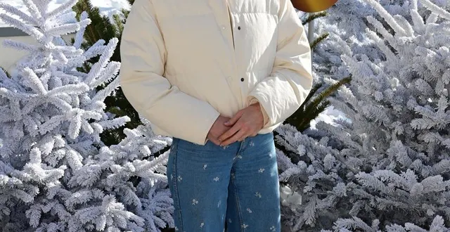 photo  pauline clement au festival de cinéma de l’alpe d’huez.  &copy;  romain doucelin, nurphoto via afp 