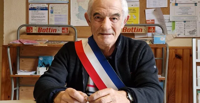 photo  yves attou va quitter ses fonctions de maire.  &copy;  co 