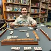 photo à cholet, dans le maine-et-loire, sarah hermier explique volontiers les règles du mahjong, un jeu qu’elle pratique à haut niveau dans des tournois européens.