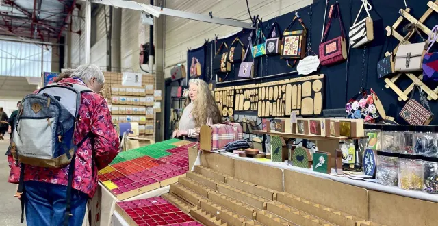 photo  cholet, le dimanche 25 janvier 2026. la 14e? édition du salon fils croisés a réuni près de 6 000 personnes au parc de la meilleraie.  &copy;  co - lucas rojouan 