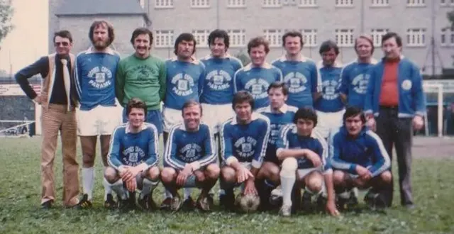 photo  marcel loncle (accroupi, 2e à gauche) a terminé sa carrière de 1969 à 1972 à la jacques cartier  &copy;  ouest-france archives. 