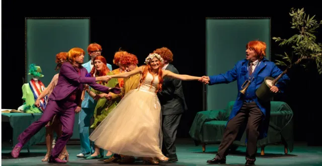 photo  du rire en perspective dans cette comédie de labiche merveilleusement interprétée par les vade retro et les anjoués.  &copy;  florian reffay 