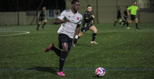 photo  auteur du troisième but de son équipe, yadali diakite a permis à la réserve de parthenay-viennay de prendre le large ce samedi 24 janvier contre pays néo-créchois.  &copy;  co - jordan magneron 