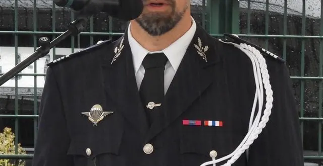 photo  bruno domenzi quitte l’état-major du commissariat d’alençon pour périgueux.  &copy;  transmise par bruno domenzi 