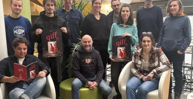 photo  les représentants des partenaires du qiff : gros plan, novomax, la médiathèque, la ville de quimper, le labo numérique.  &copy;  ouest-france 