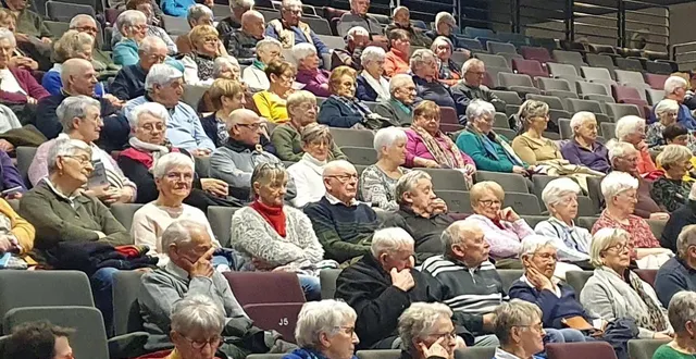 photo  les membres des fleurs d’argent étaient nombreux jeudi 22 janvier.  &copy;  co 
