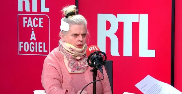 photo  isabelle nanty interviewée sur le plateau de rtl après son grave accident.  &copy;  capture d’écran/rtl 