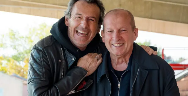 photo  jean-luc reichmann et rolland courbis sur le tournage de la saison 13 de 
