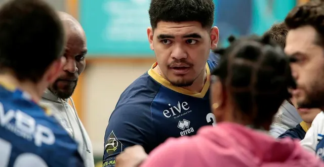 photo  tugi kaikilekofe espère contribuer au maintien du vbp niort.  &copy;  co - benoit felace 