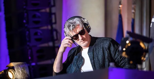 photo  le dj kavinsky rejoint bakermat à la programmation du gärten on the beach, festival d’électro qui se tient à l’hippodrome de deauville.  &copy;  archives christophe petit tesson/reuters 
