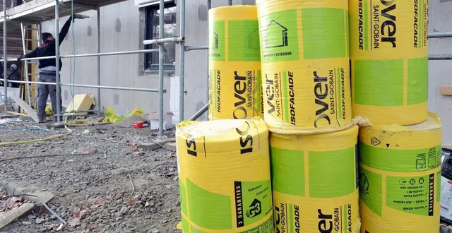 photo  les gendarmes sont parvenus à retrouver une partie de la laine de verre volée, en train d’être chargée dans des véhicules par les deux prévenus (photo d’illustration).  &copy;  archives marc ollivier / ouest-france 