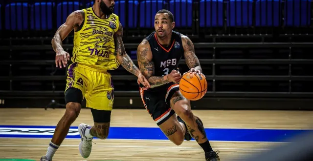 photo  deuxième victoire en deux déplacements pour le msb et travante williams lors de ce top 16 de ligue des champions.  &copy;  bcl 