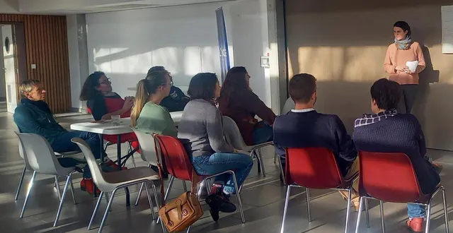 photo  samedi matin, le défi-toit a été présenté à saint-sulpice-sur-risle.  &copy;  ouest-france 