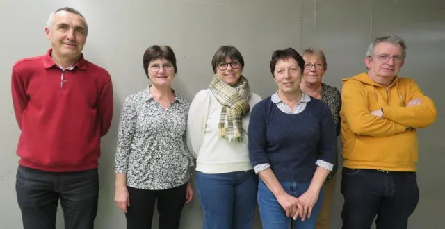 photo  de gauche à droite : pascal jouanny, trésorier, brigitte blanchet, présidente, sonia dugast, secrétaire, annie maillard, nouvelle membre, nelly, (derrière) vice-présidente et serge, vice-trésorier.  &copy;  le maine libre 