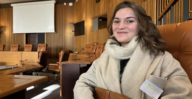 photo  mélanie, en famille d’accueil depuis ses 2 ans était présente pour le lancement de « la voix des jeunes » à la maison départementale de la manche pour partager son expérience et proposer des améliorations.  &copy;  ouest-france 