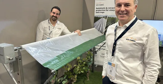 photo  la société viti-tunnel est venue présenter son innovation au sival, salon international des techniques de production végétale, à angers.  &copy;  ouest-france. 