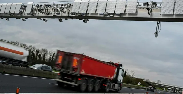 photo  les tarifs vont augmenter sur l’autoroute a13. photo d’illustration.  &copy;  mathis harpham / ouest-france 
