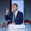 photo  nicolas dupont-aignan, président de debout la france. 