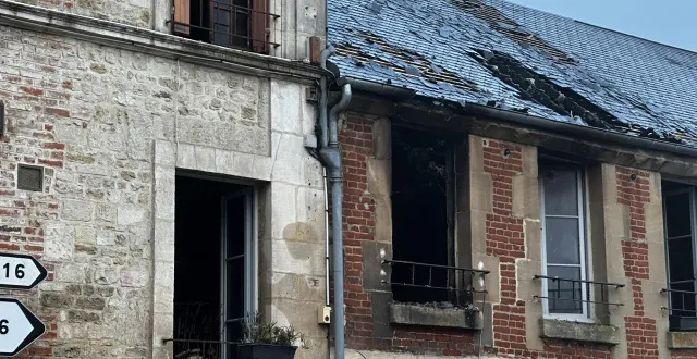 photo  le relais d’m, à exmes, a été victime d’un incendie ce jeudi 29 janvier 2026.  &copy;  ouest-france 