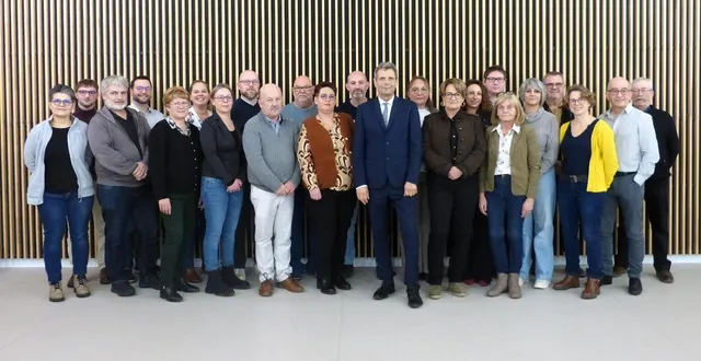 photo  la liste de jean-louis morice baptisée noyen, une équipe engagée pour demain.  &copy;  photo fournie par le candidat 