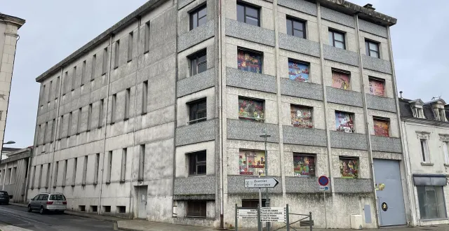 photo  au chapitre des investissements, 690 000 € sont programmés pour la future ludothèque de parthenay qui doit s’installer dans l’ancienne poste, devenue palais des jeux.  &copy;  co – lucas jariais 