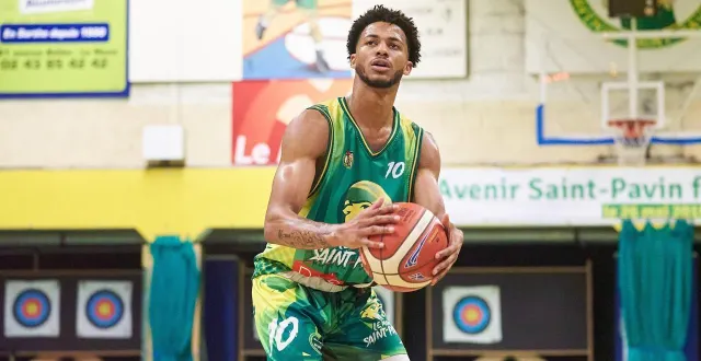 photo  moukit kouadio sera de retour sur les parquets ce samedi 31 janvier avec saint-pavin.  &copy;  archives dominique breugnot 