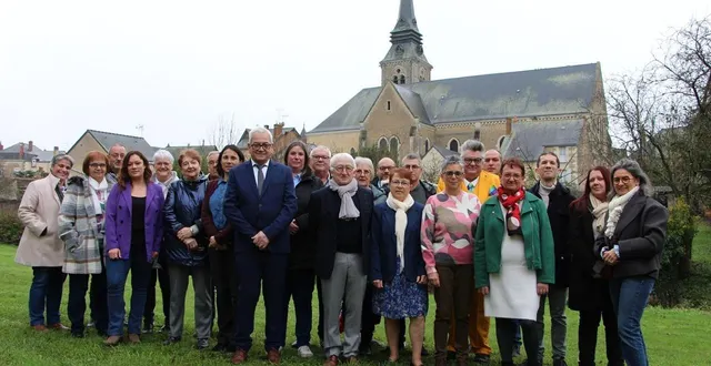 photo  la liste baptisée précigné, ensemble pour notre avenir, de joël gaudin.  &copy;  photo transmise par le candidat 