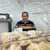 photo  si, pour lui, il s’agit d’une première expérience dans l’entrepreneuriat et plus spécifiquement la boulangerie, ali magherbi, 47 ans, n’est pas tout à fait étranger à ce monde, de par son entourage familial. 