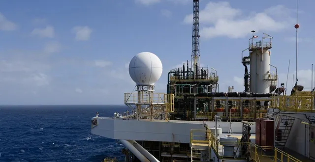 photo  une plateforme pétrolière au large du brésil.  &copy;  afp 