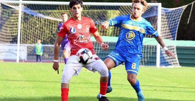 photo  julien marazzi lors du match aller face à flers.  &copy;  gérard piwtorak 