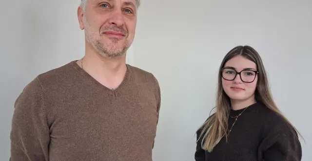 photo  jérôme fradin, animateur et coline baudet, en service civique au grand-chêne.  &copy;  co 