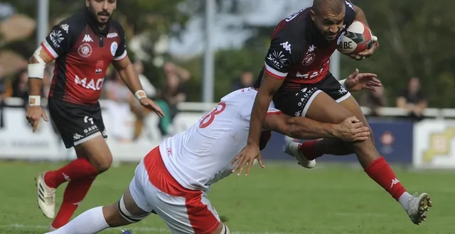 photo  wesley douglas et les niortais ne feront aucun complexe sur la côte d’azur.  &copy;  co - christophe bernard 