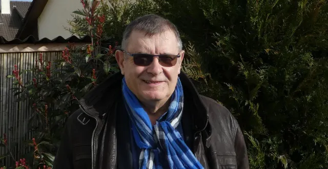 photo  à saint-pavace, près du mans (sarthe), thierry nore est candidat au poste de maire avec la majorité sortante.  &copy;  ouest-france 