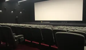 photo cinéma  le grand palace accueille la projection en avant-première du film d’animation : « les légendaires ». 