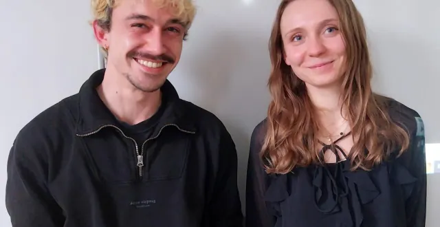 photo  martin bourgeois et camille joseph, jeunes préparant un doctorat, ont témoigné devant des élèves de seconde du lycée des andaines.  &copy;  ouest-france 