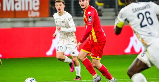 photo  alexandre lauray contre dunkerque, lundi 26 janvier au stade marie-marvingt.  &copy;  le maine libre - yvon loué 