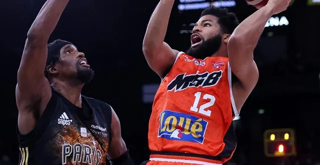 photo  trevor hudgins a fait du step-back une arme fatale en fin de possession.  &copy;  afp 